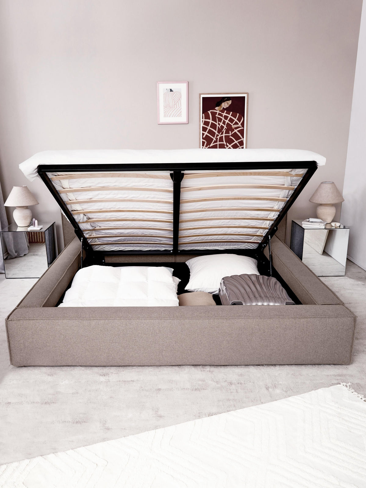 Warehamy Lennon Bed, Upholstered, with Storage