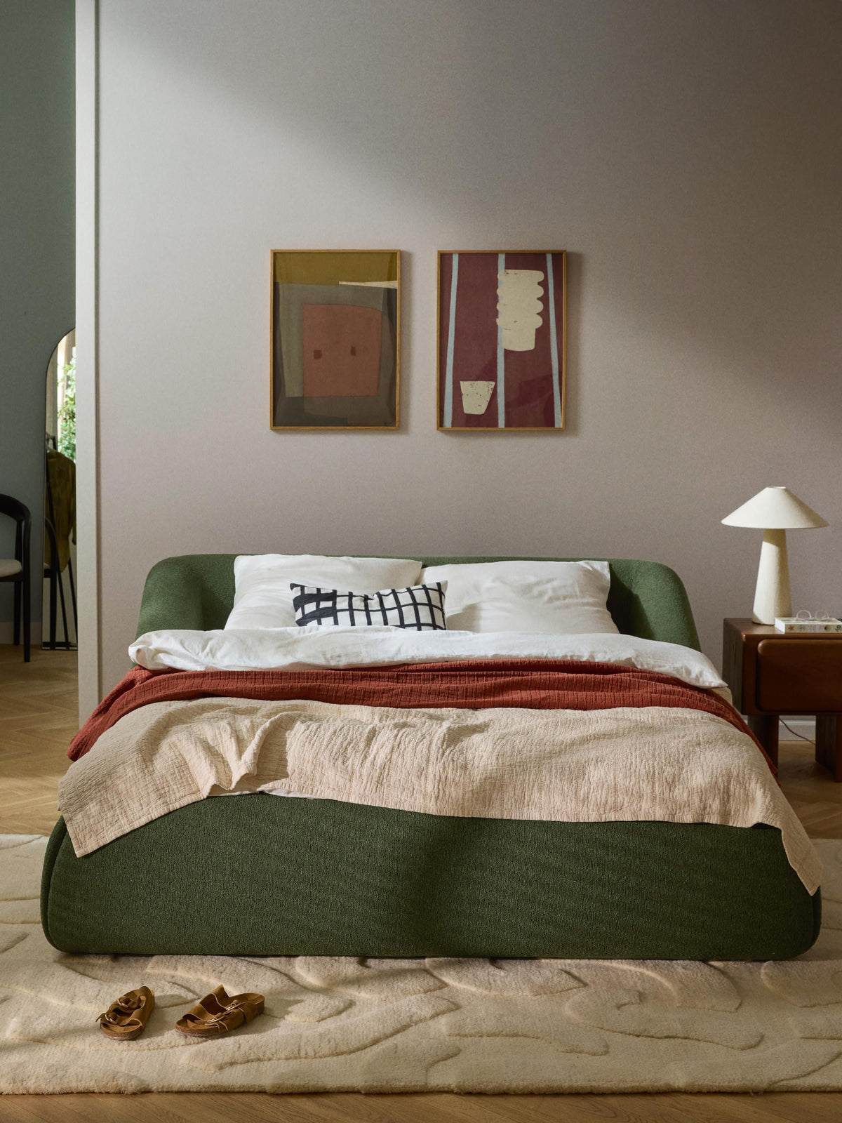 Warehamy Sofia Upholstered Bouclé Bed
